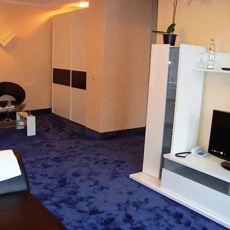 Zum Goldenen Hirsch Hotel Sankt Kilian