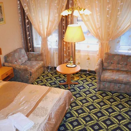 Zum Goldenen Hirsch 3* Sankt Kilian