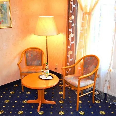 Hotel Zum Goldenen Hirsch