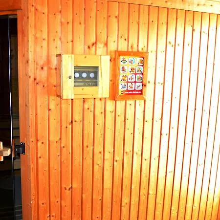 Zum Goldenen Hirsch Hotel