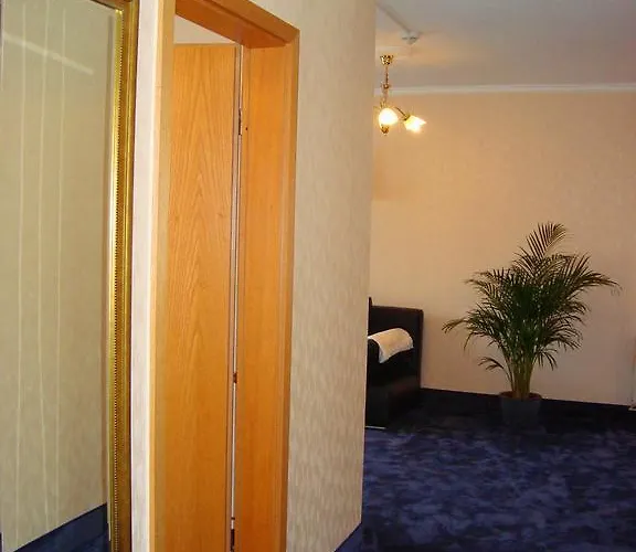 Zum Goldenen Hirsch 3*