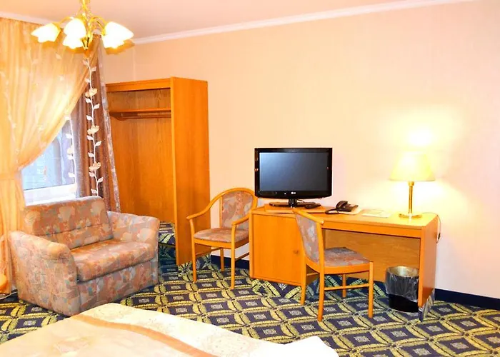 Zum Goldenen Hirsch 3*